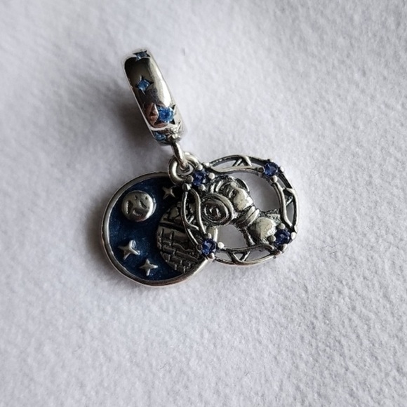 NWOT Pandora x Star Wars Princess Leia Bilayer Dangle Charm 799251C01 - Picture 15 of 16